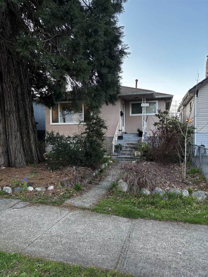 2955 29th Avenue - Photo 1