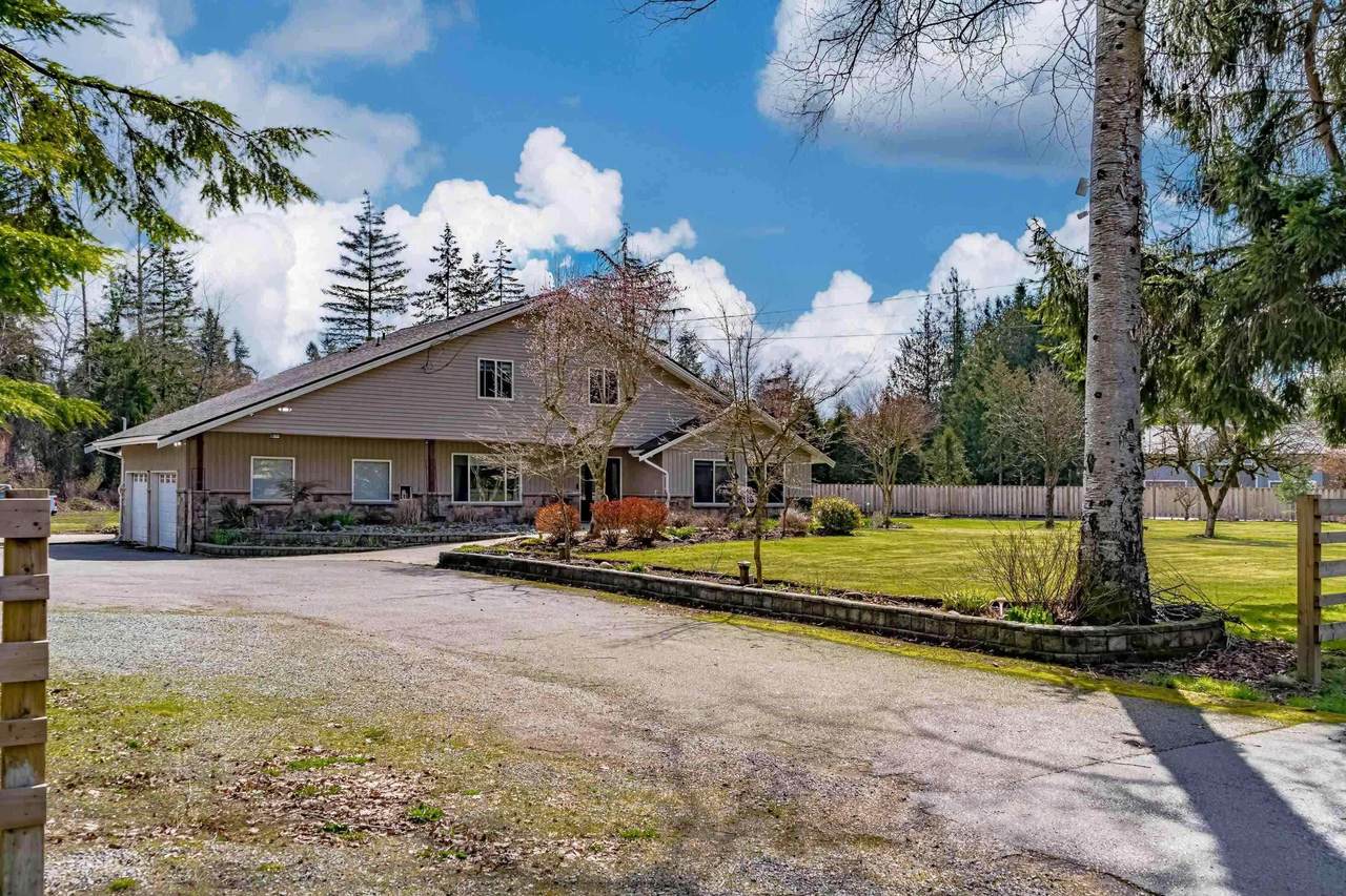 4655 Saddlehorn Crescent - Photo 1