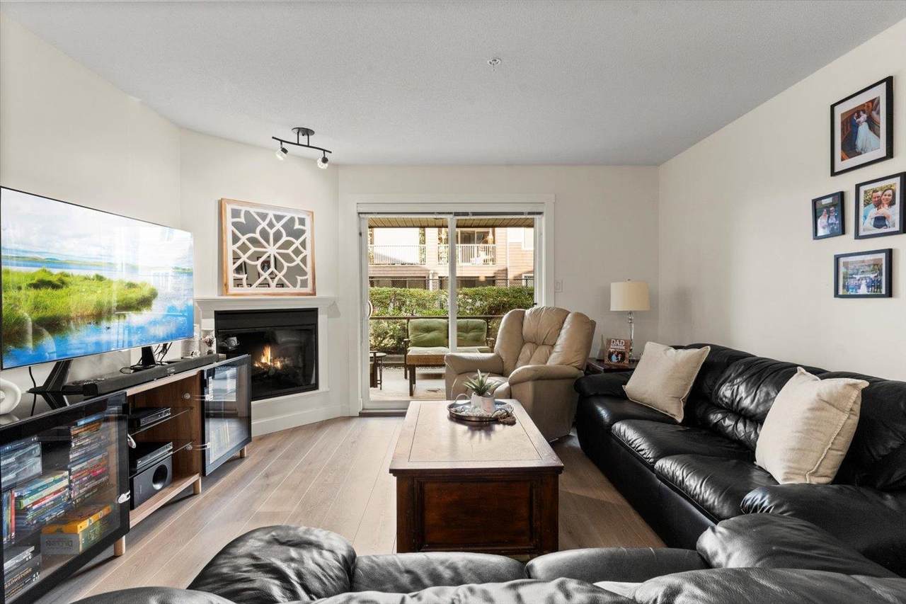 2038 Sandalwood Crescent - Photo 1