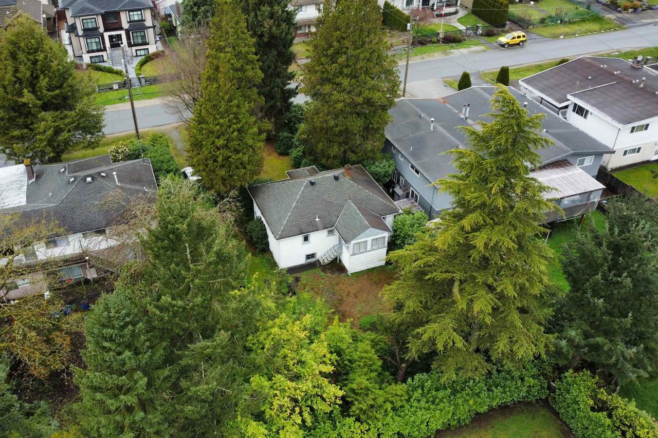 1730 Sherlock Avenue - Photo 1