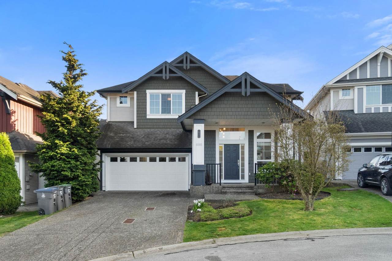 16476 60A Avenue - Photo 1