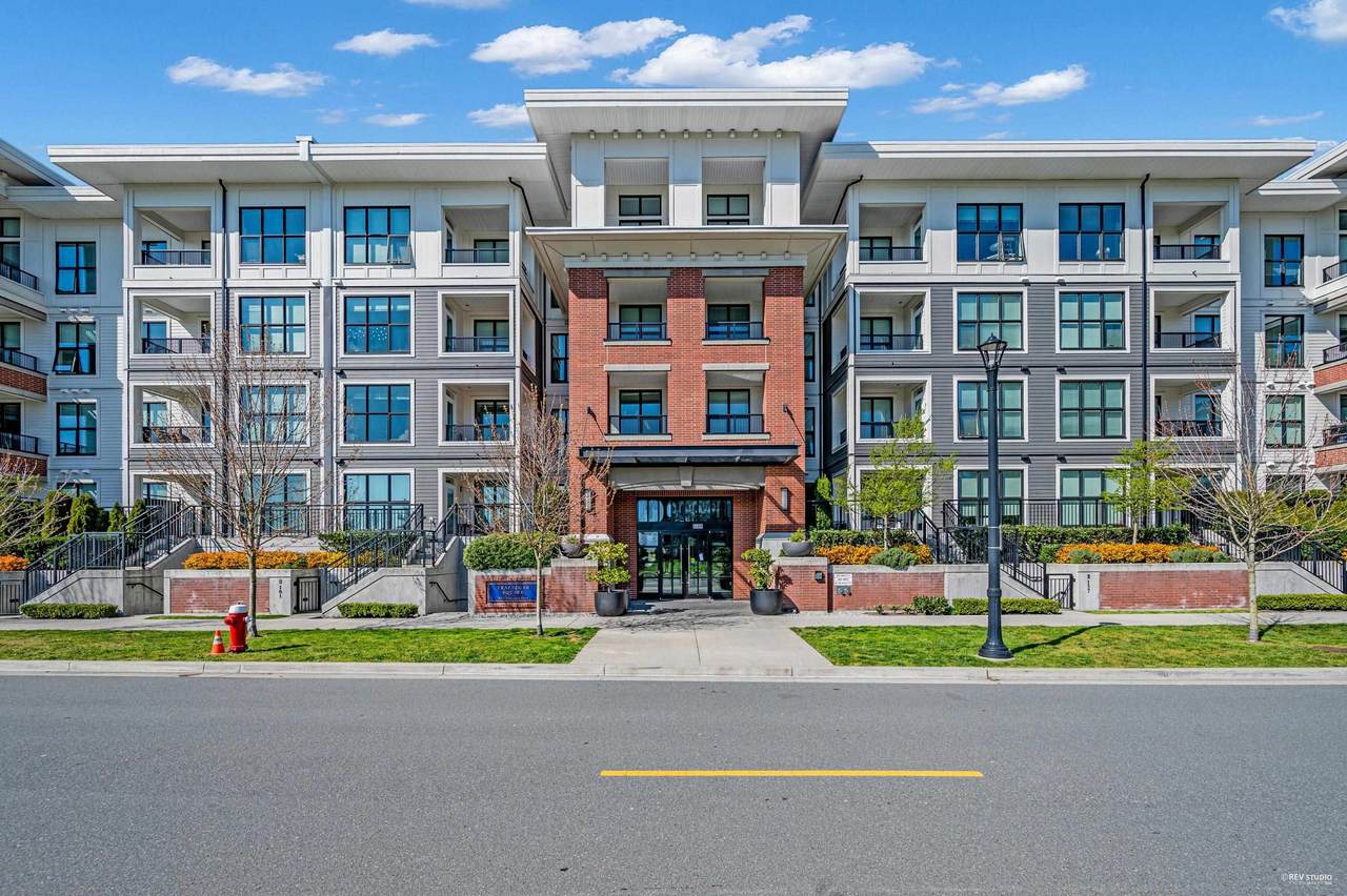 9551 Alexandra Road - Photo 1