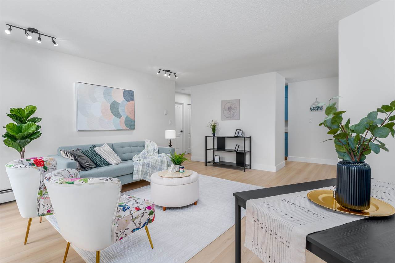 1850 Southmere Crescent - Photo 1