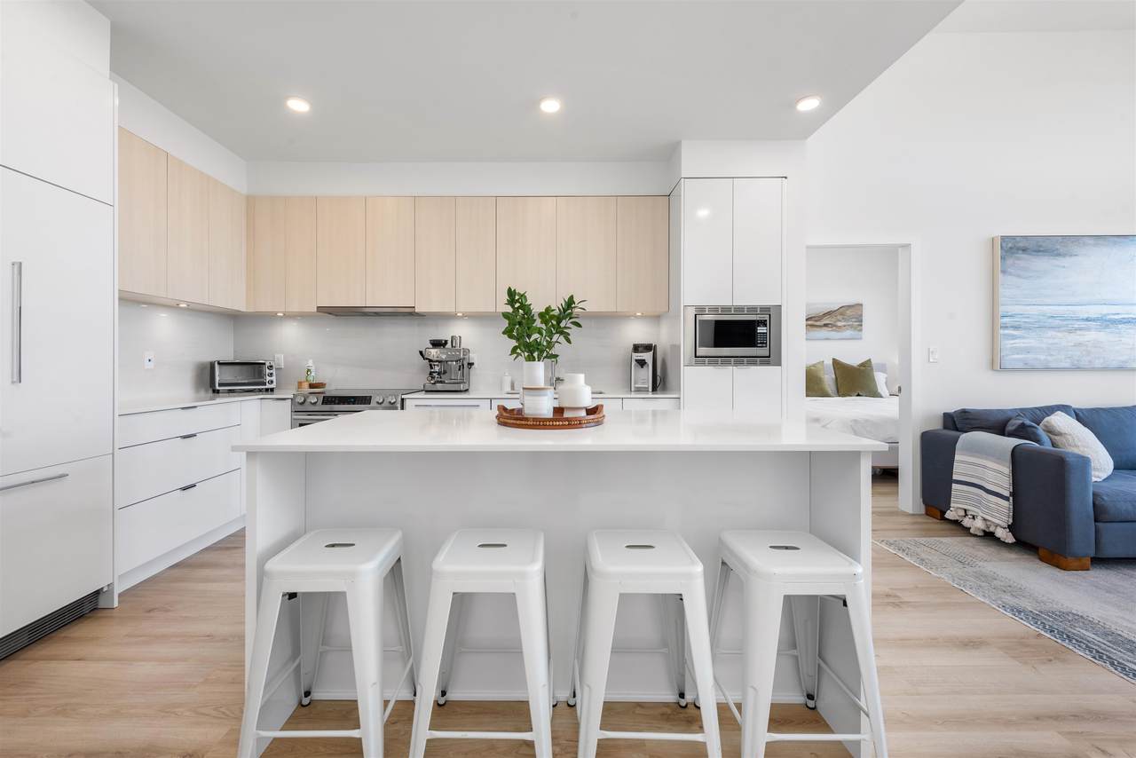 1892 Starling Drive - Photo 1