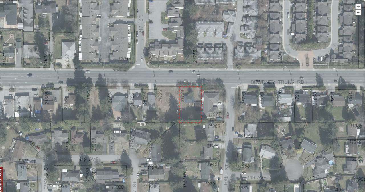 21734 Dewdney Trunk Road - Photo 1