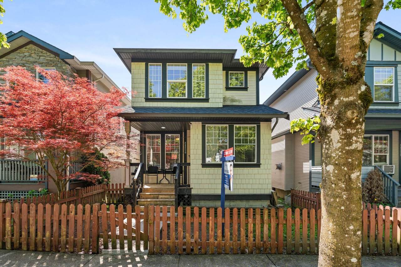 24280 102A Avenue - Photo 1