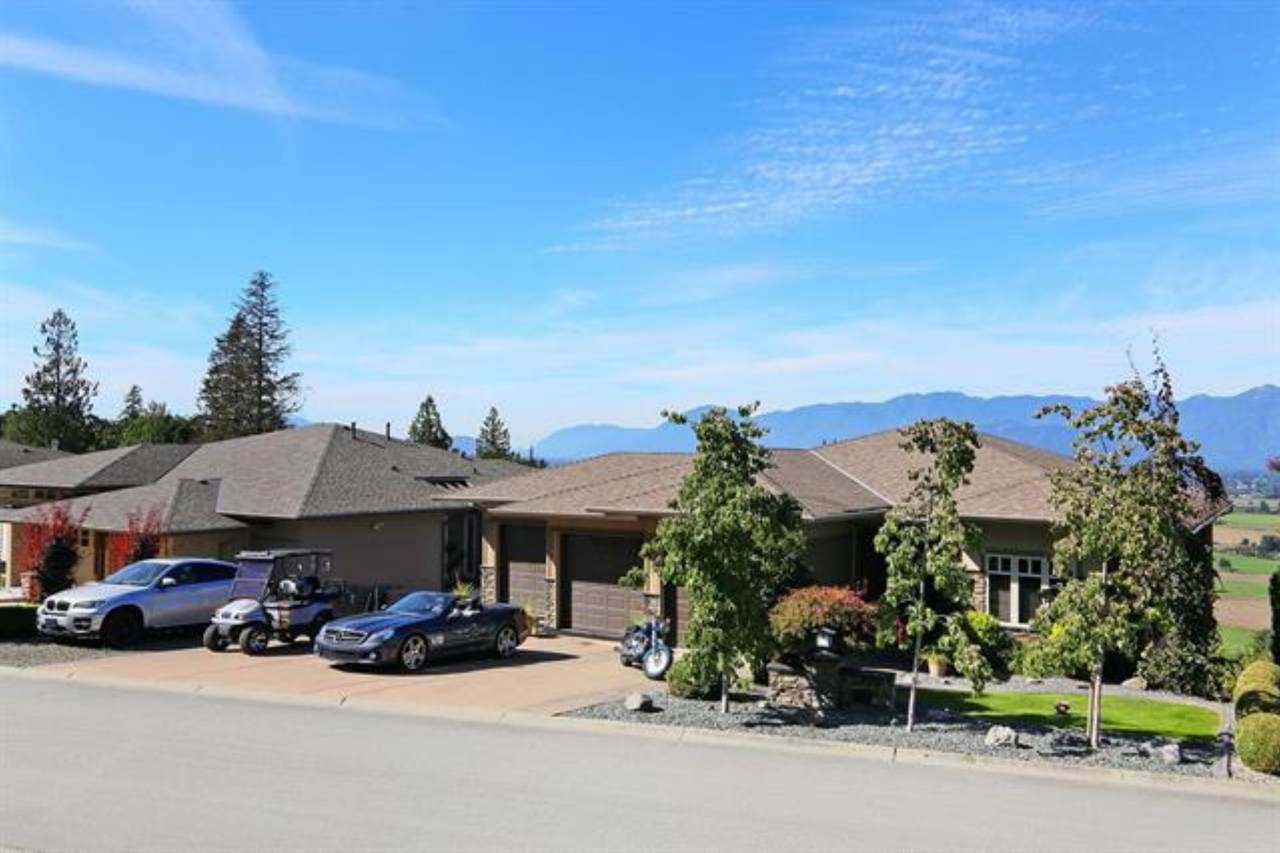 51075 Falls Court - Photo 1