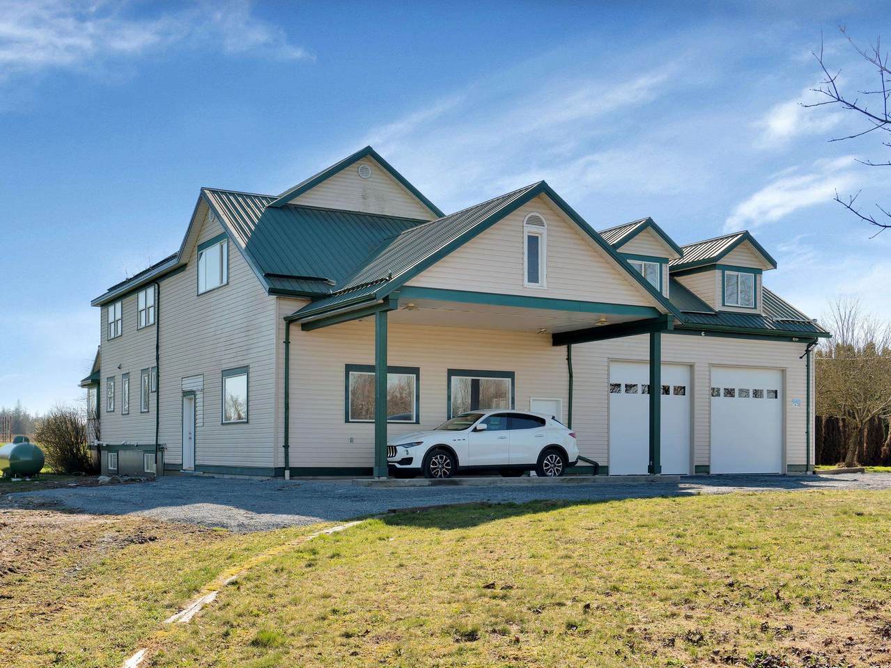 27550 48 Avenue - Photo 1