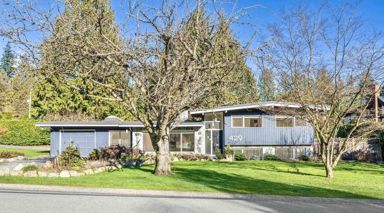 429 Newlands Road - Photo 1