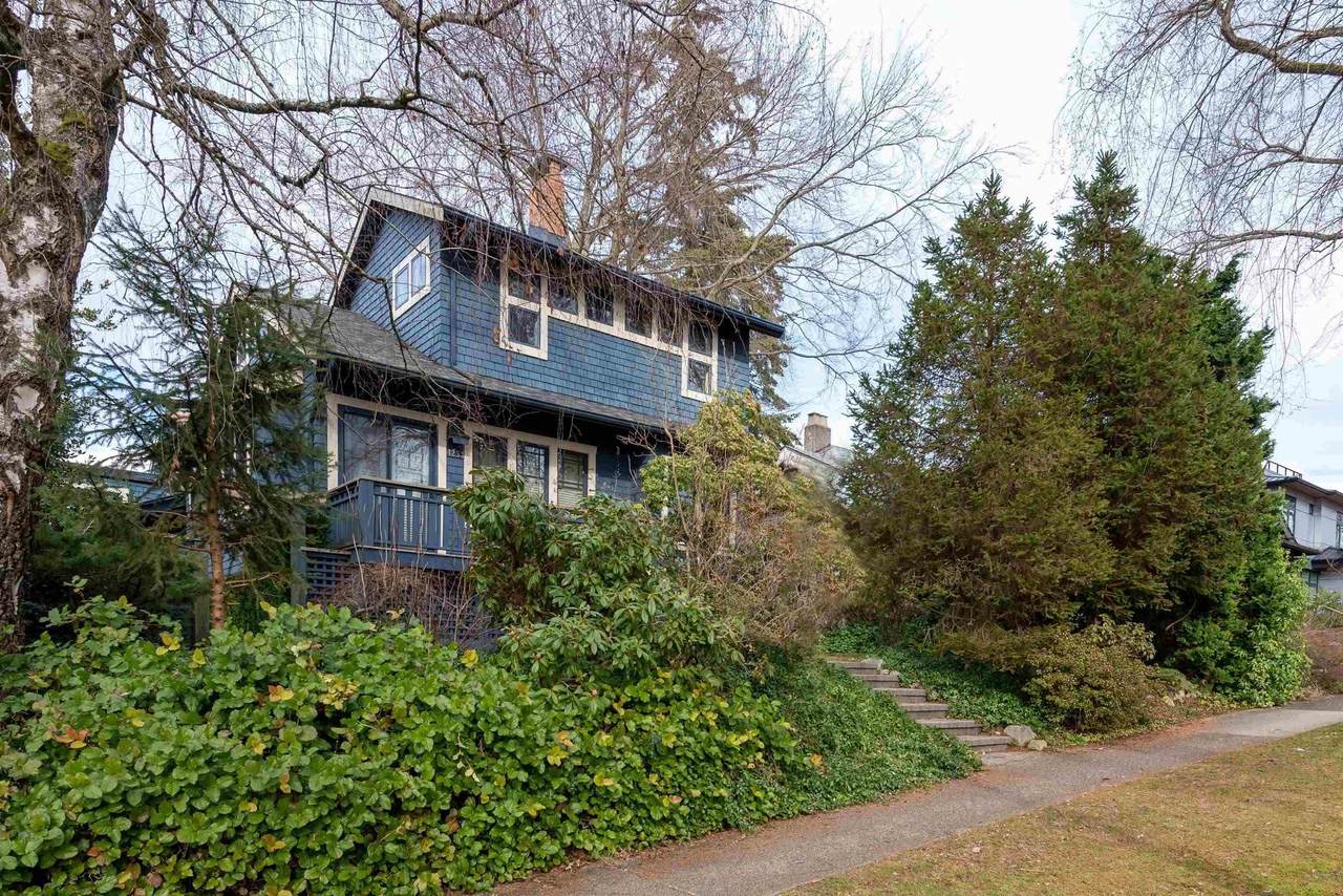 4253 13th Avenue - Photo 1
