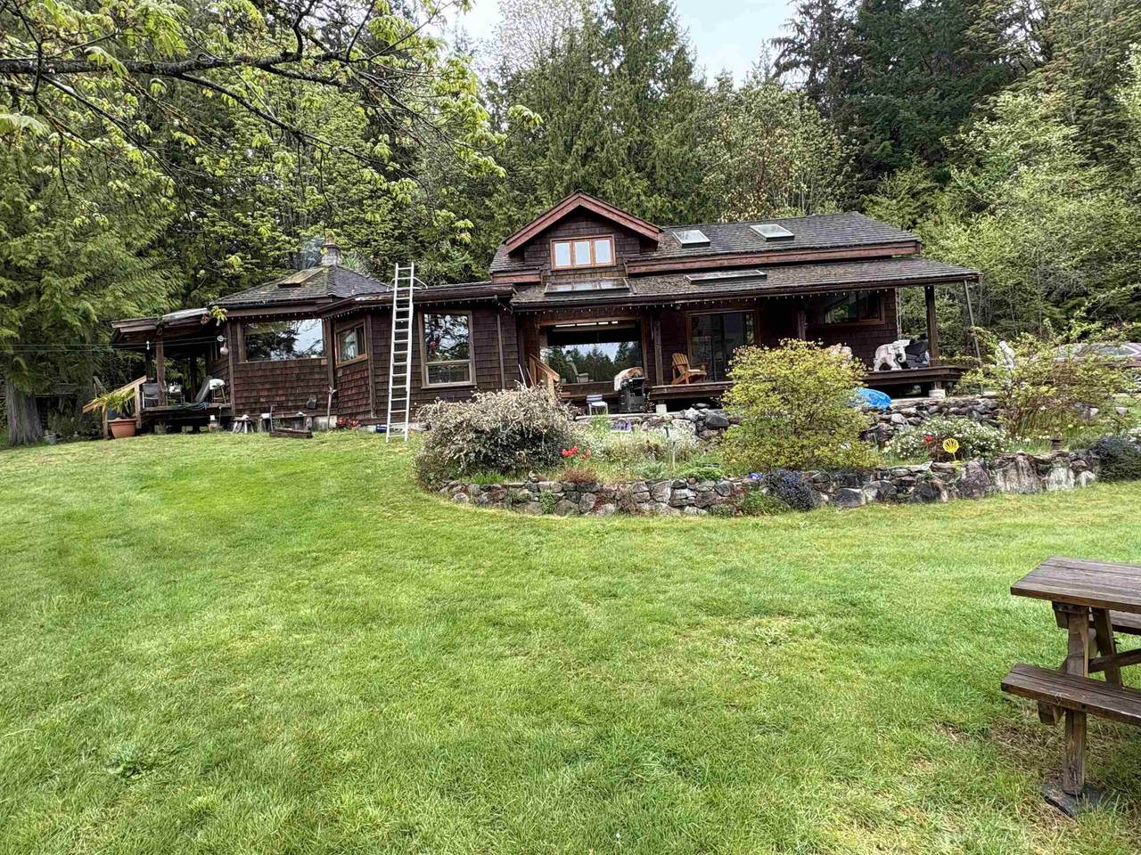 5768 Sutherland Road - Photo 1