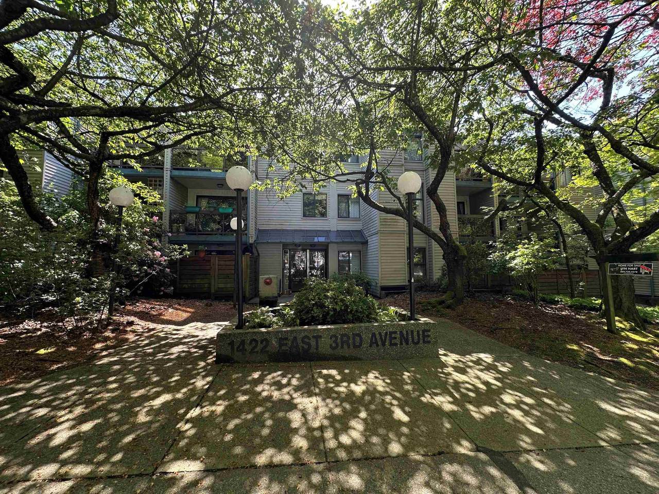 1422 3rd Avenue - Photo 1