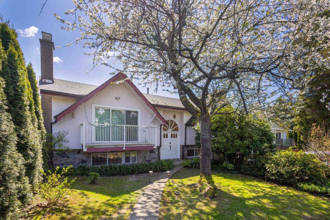 5540 Parker Street - Photo 1