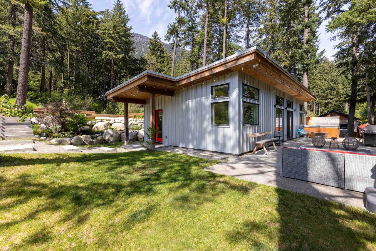 9406 Pemberton Portage Road - Photo 1