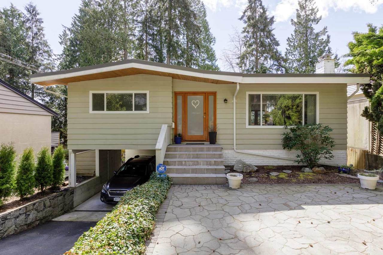1133 Doran Road - Photo 1