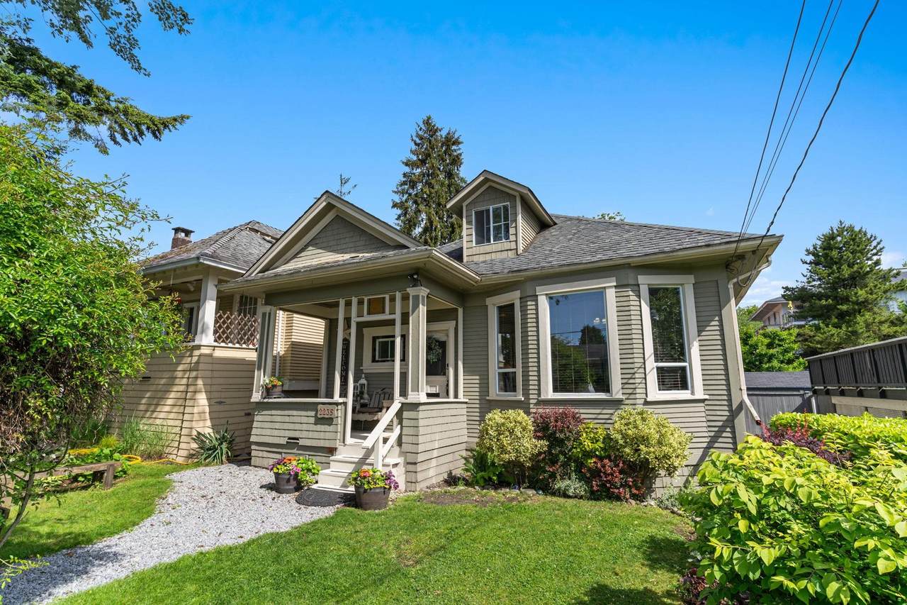 2235 Hawthorne Avenue - Photo 1