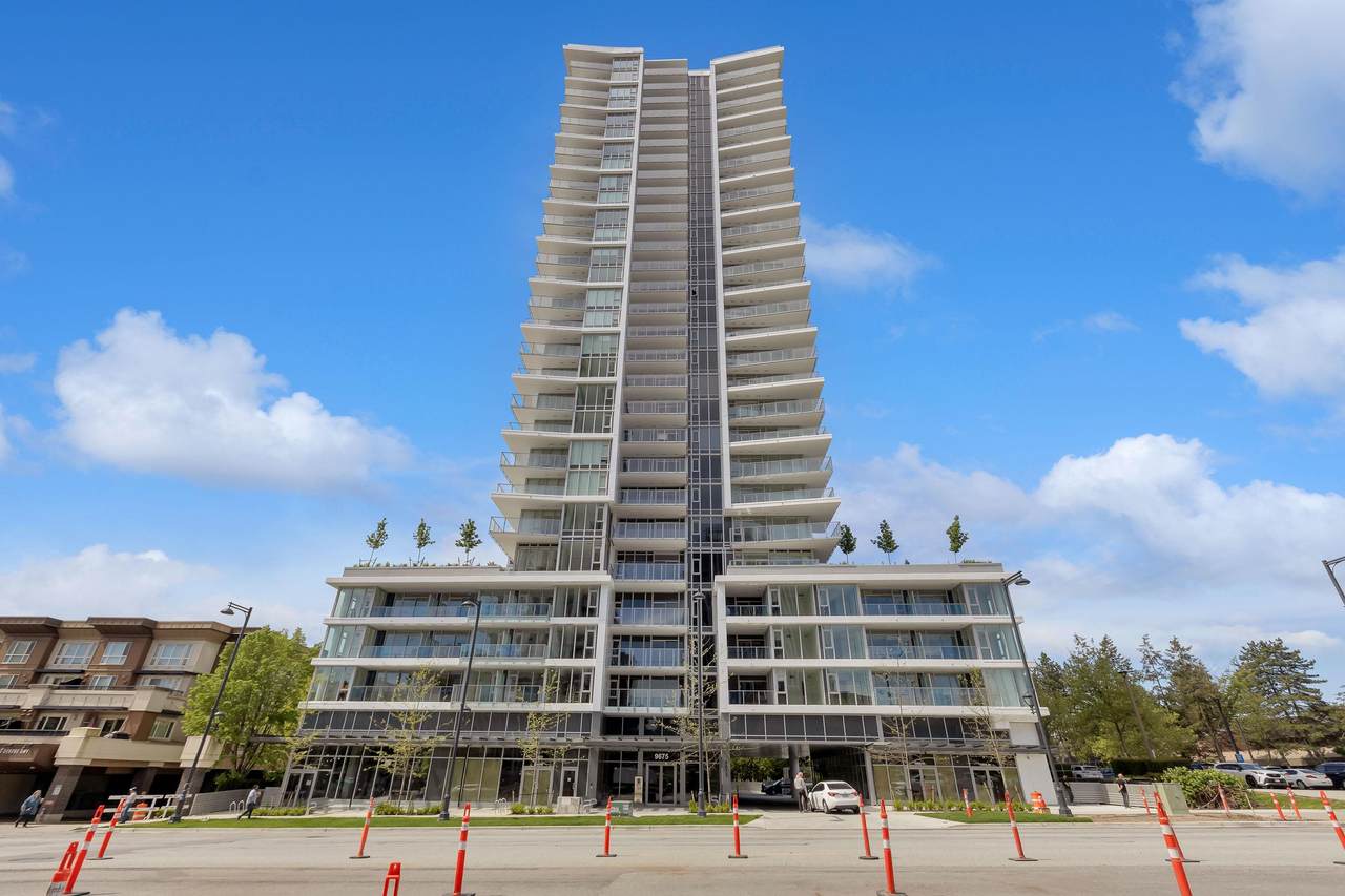 9675 King George Boulevard - Photo 1