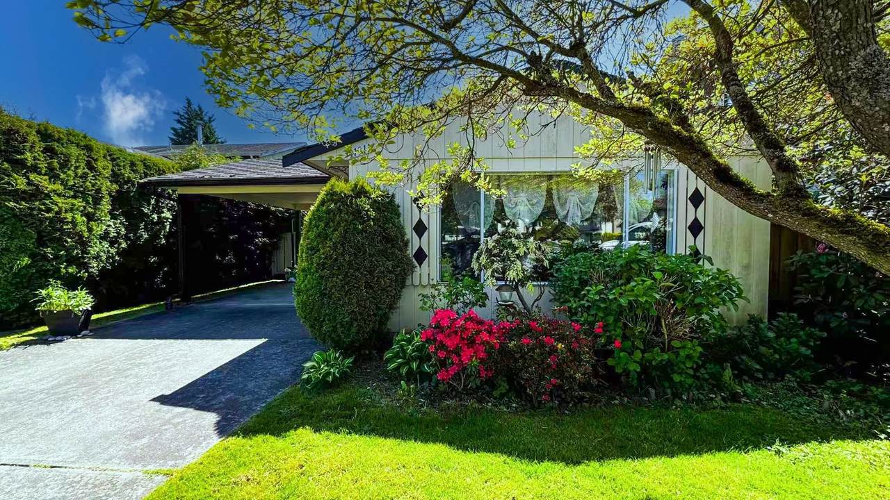 11311 Caravel Court - Photo 1