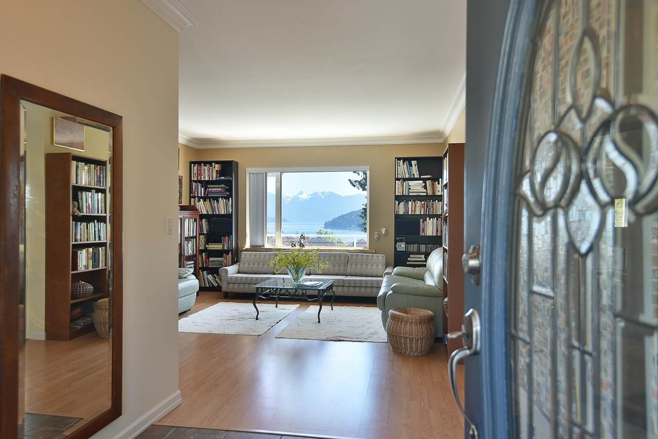 590-592 Fletcher Road - Photo 1
