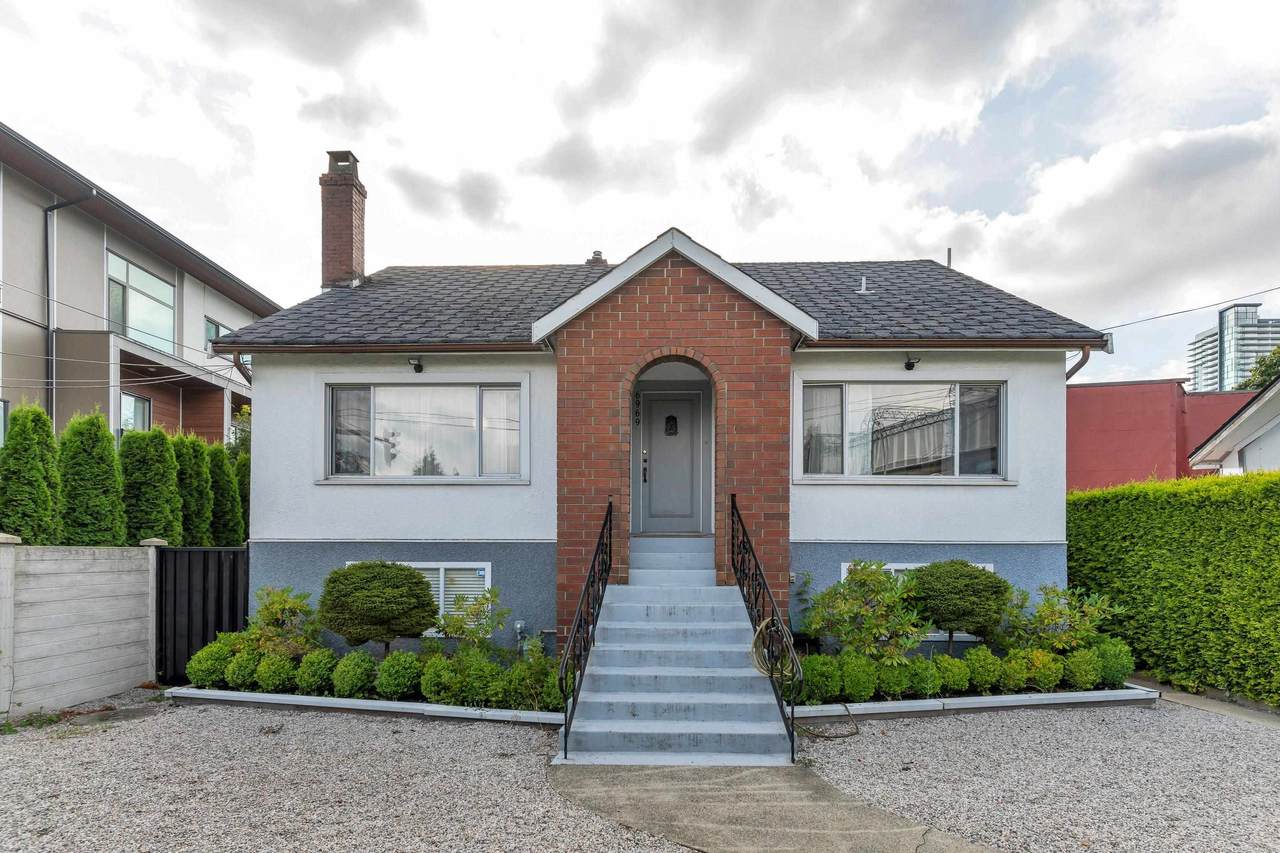 6969 Royal Oak Avenue - Photo 1