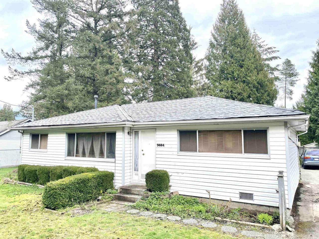 3684 Cedar Drive - Photo 1