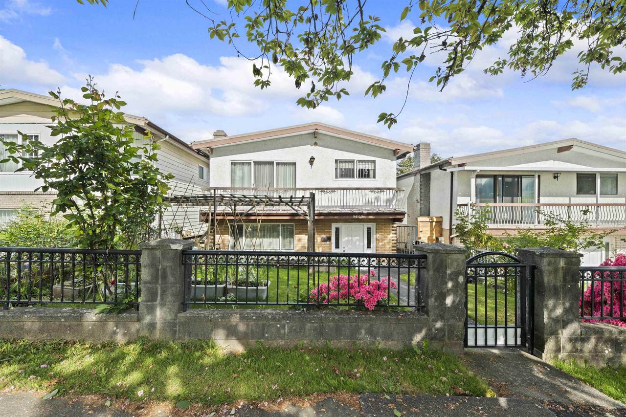 5267 Spencer Street - Photo 1