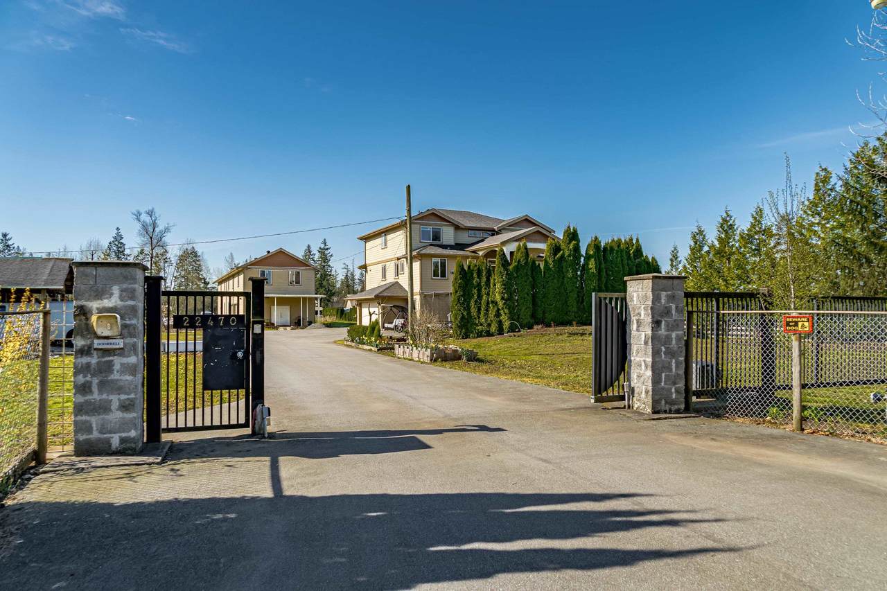 22470 64 Avenue - Photo 1