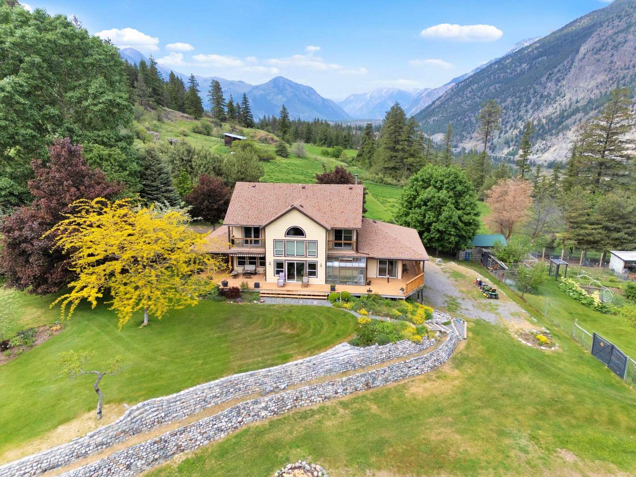 9100 Texas Creek Road - Photo 1