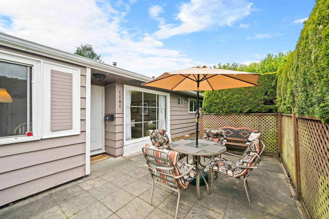 1181 Silverwood Crescent - Photo 1