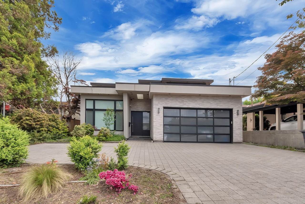 440 Queens Road - Photo 1
