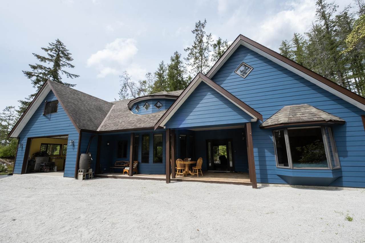 11832 Sunshine Coast Highway - Photo 1