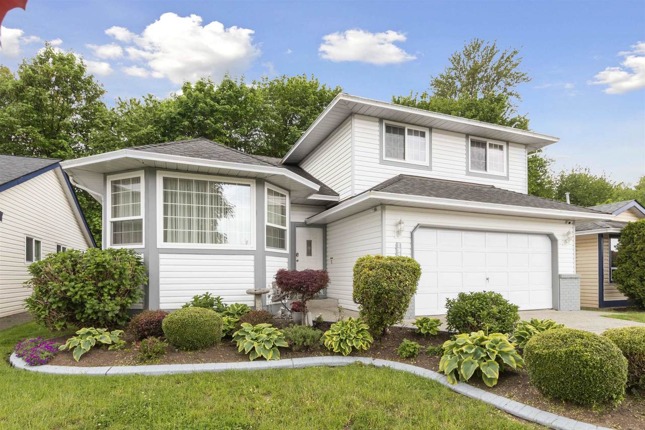 19595 Somerset Drive - Photo 1