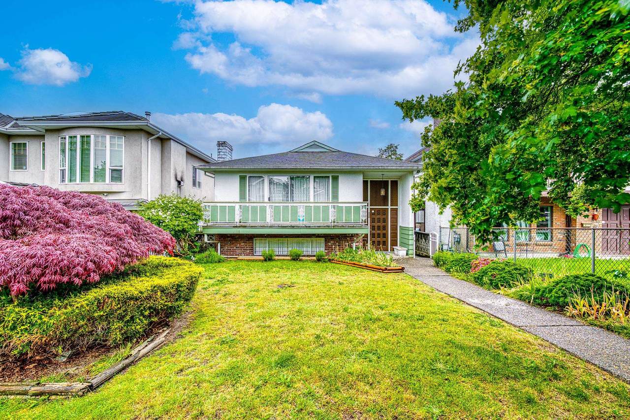 896 56th Avenue - Photo 1