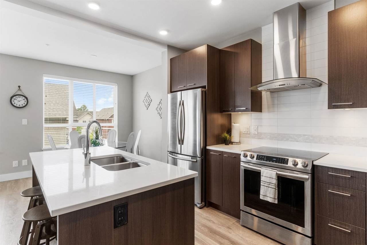 4690 Hawk Lane - Photo 1