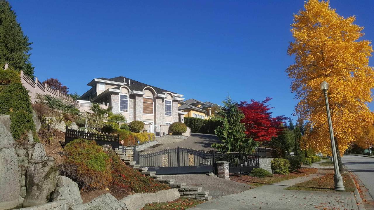 1496 Johnson Street - Photo 1