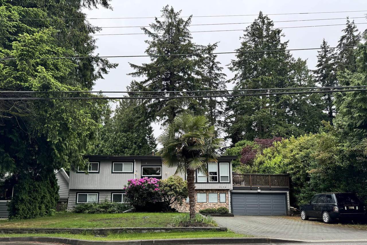 5156 8A Avenue - Photo 1