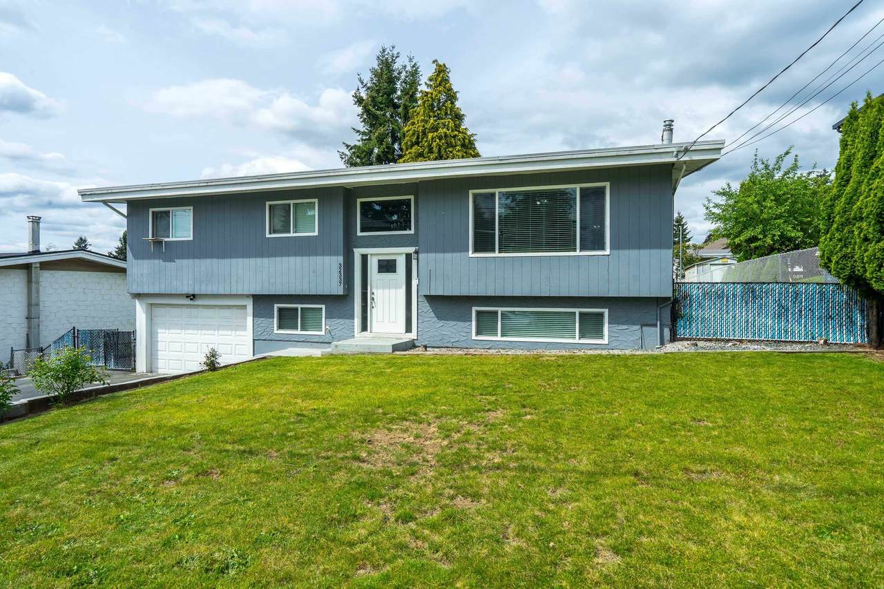 32337 Dolphin Crescent - Photo 1