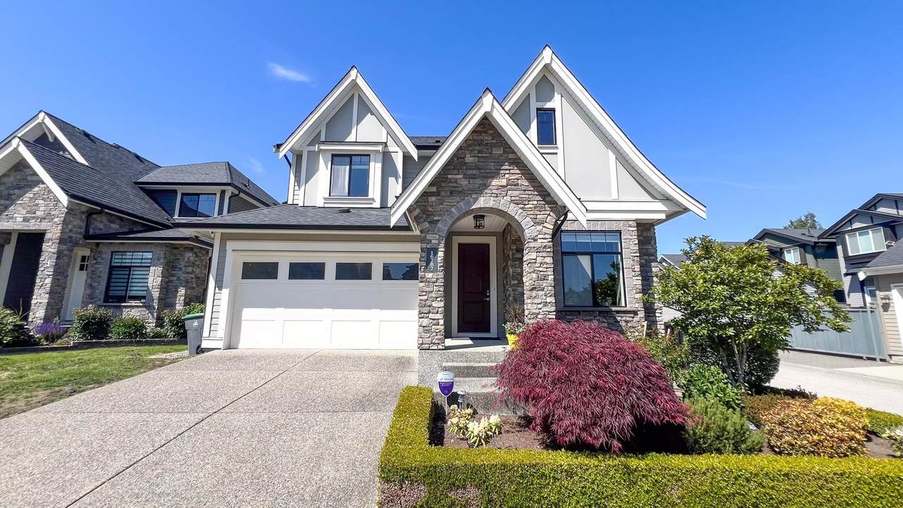 16787 22 Avenue - Photo 1