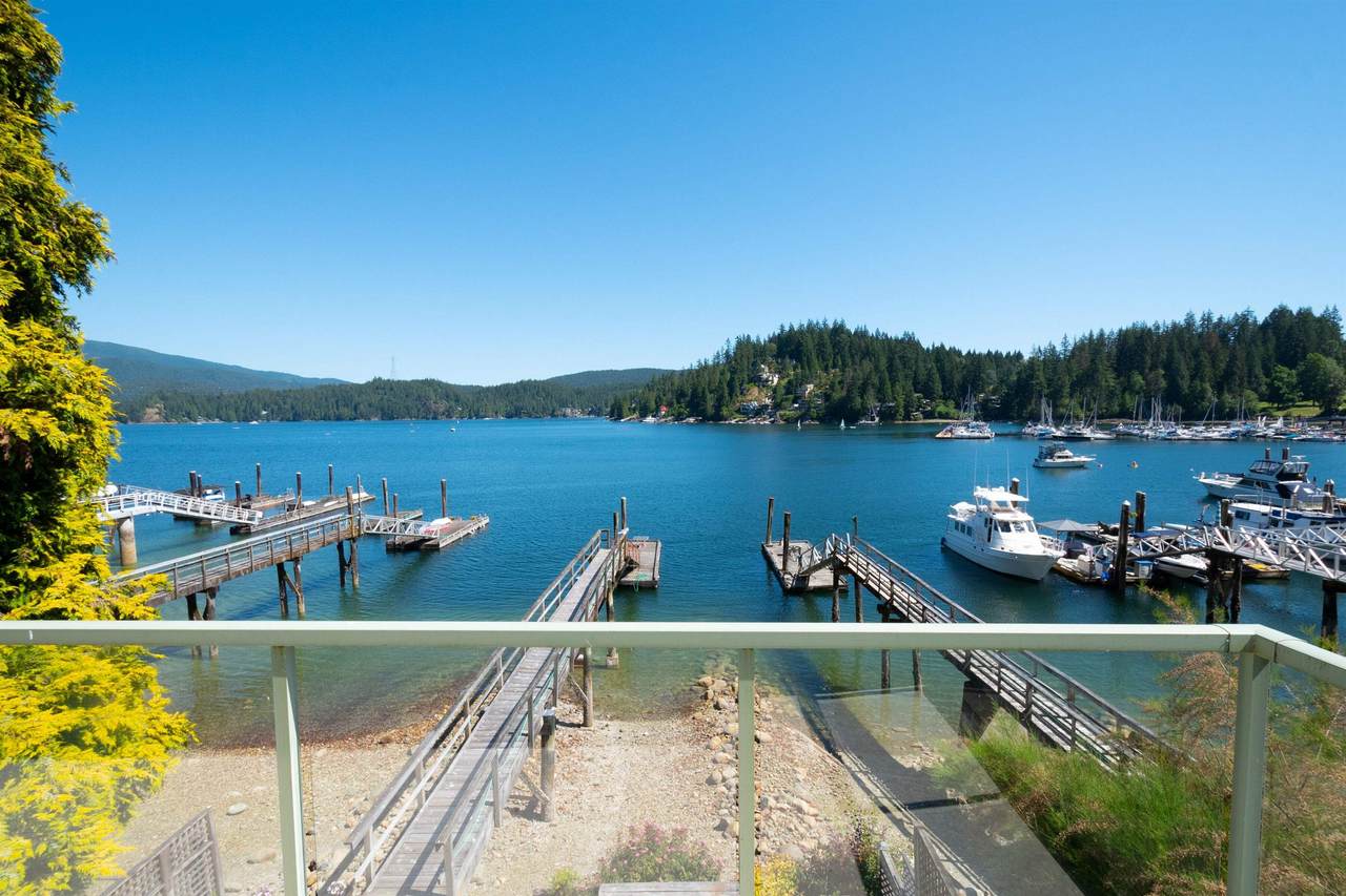 2564 Panorama Drive - Photo 1