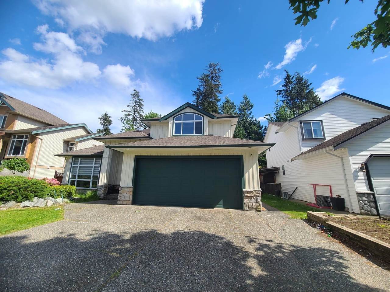 8004 Melburn Drive - Photo 1
