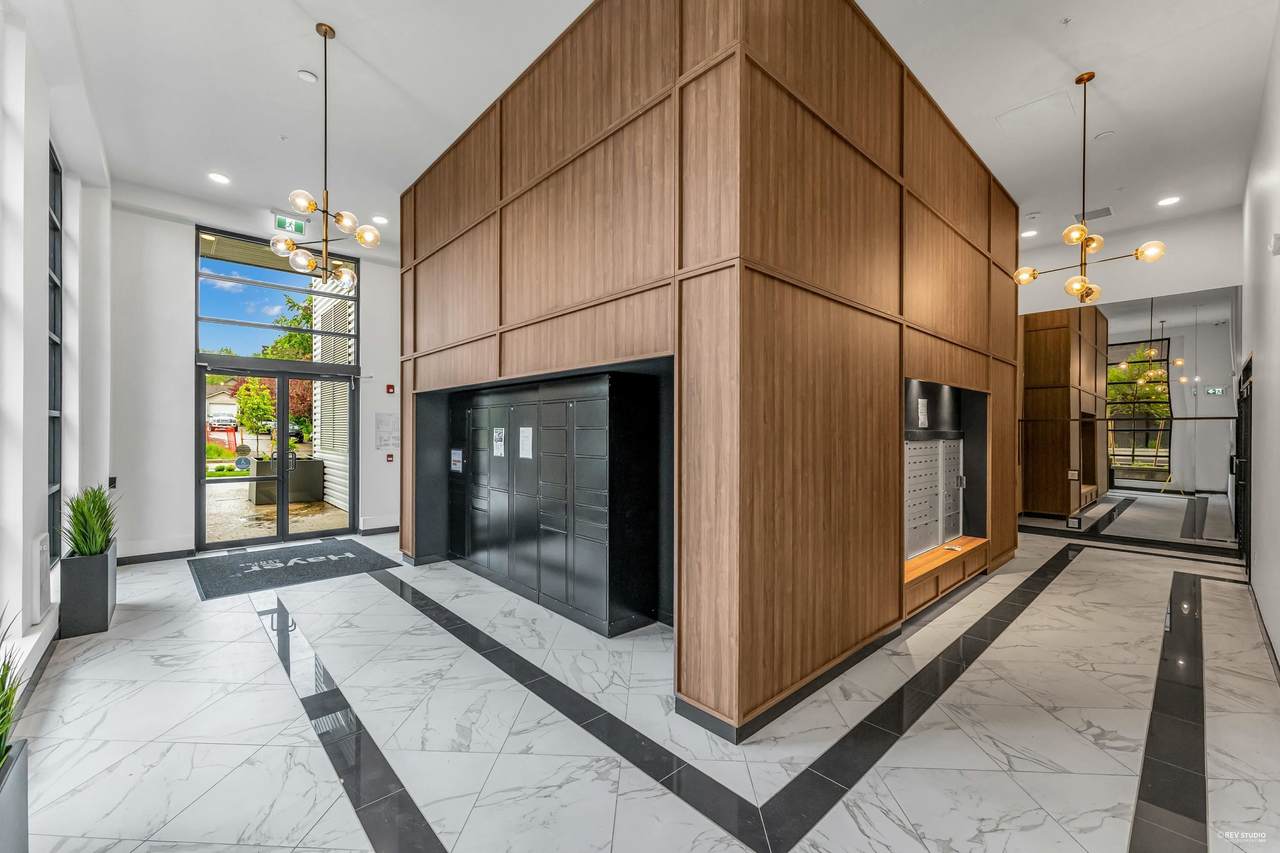 19953 76 Avenue - Photo 1