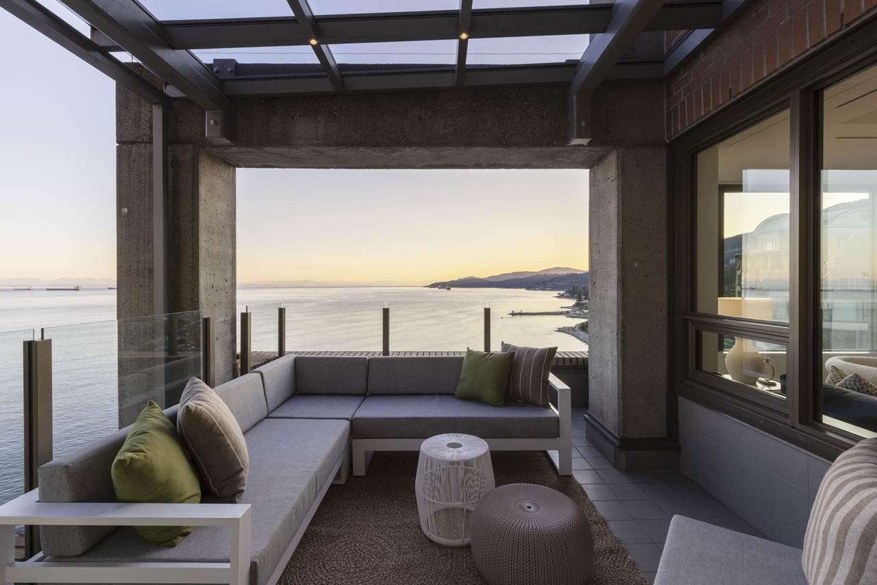 2250 Bellevue Avenue - Photo 1