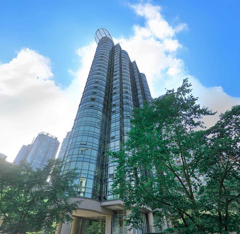 555 Jervis Street - Photo 1