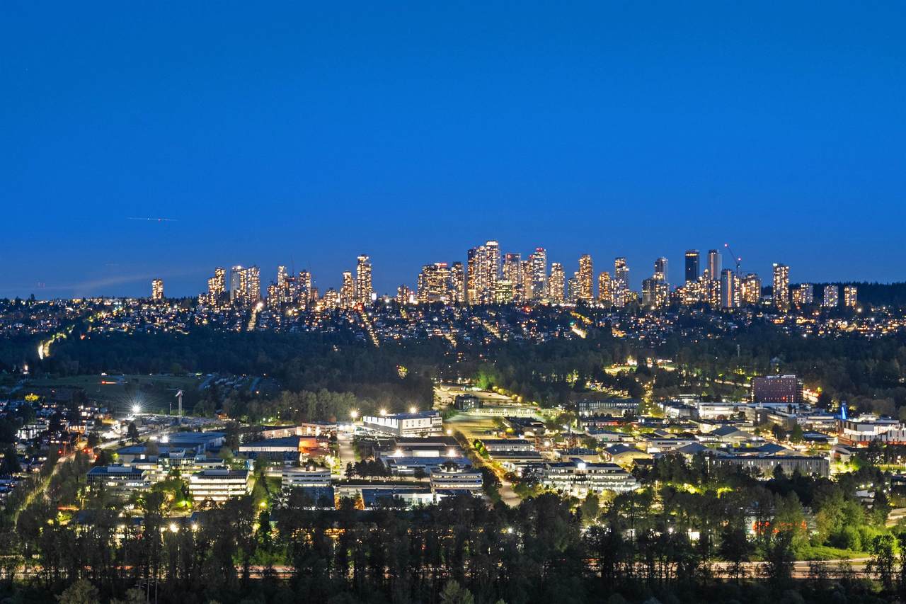 4720 Lougheed Highway - Photo 1