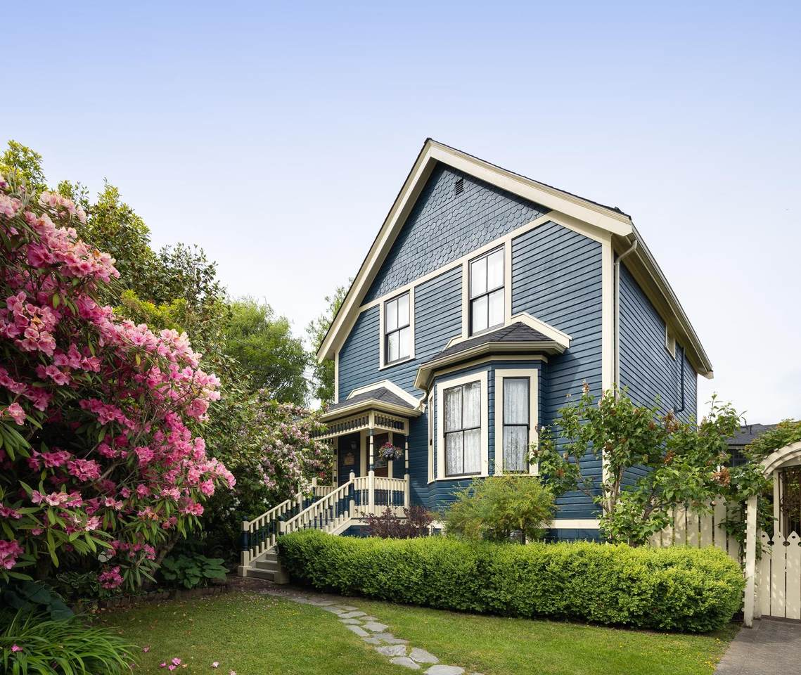 335 Fourth Street - Photo 1