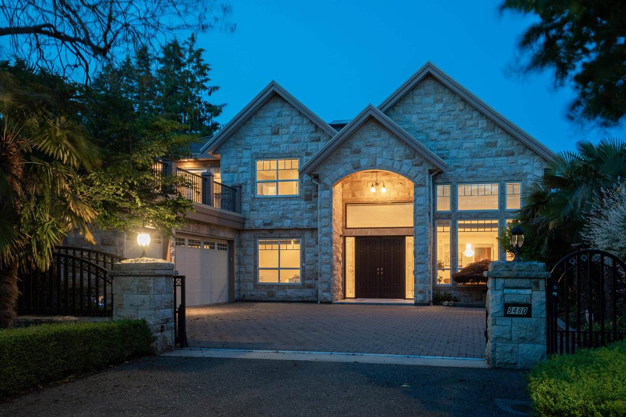 9480 Chapmond Crescent - Photo 1