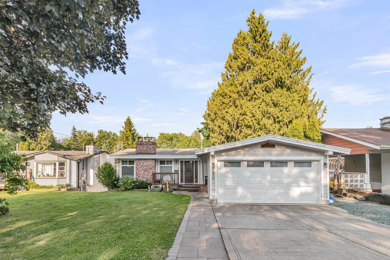 1876 Dahl Crescent - Photo 1