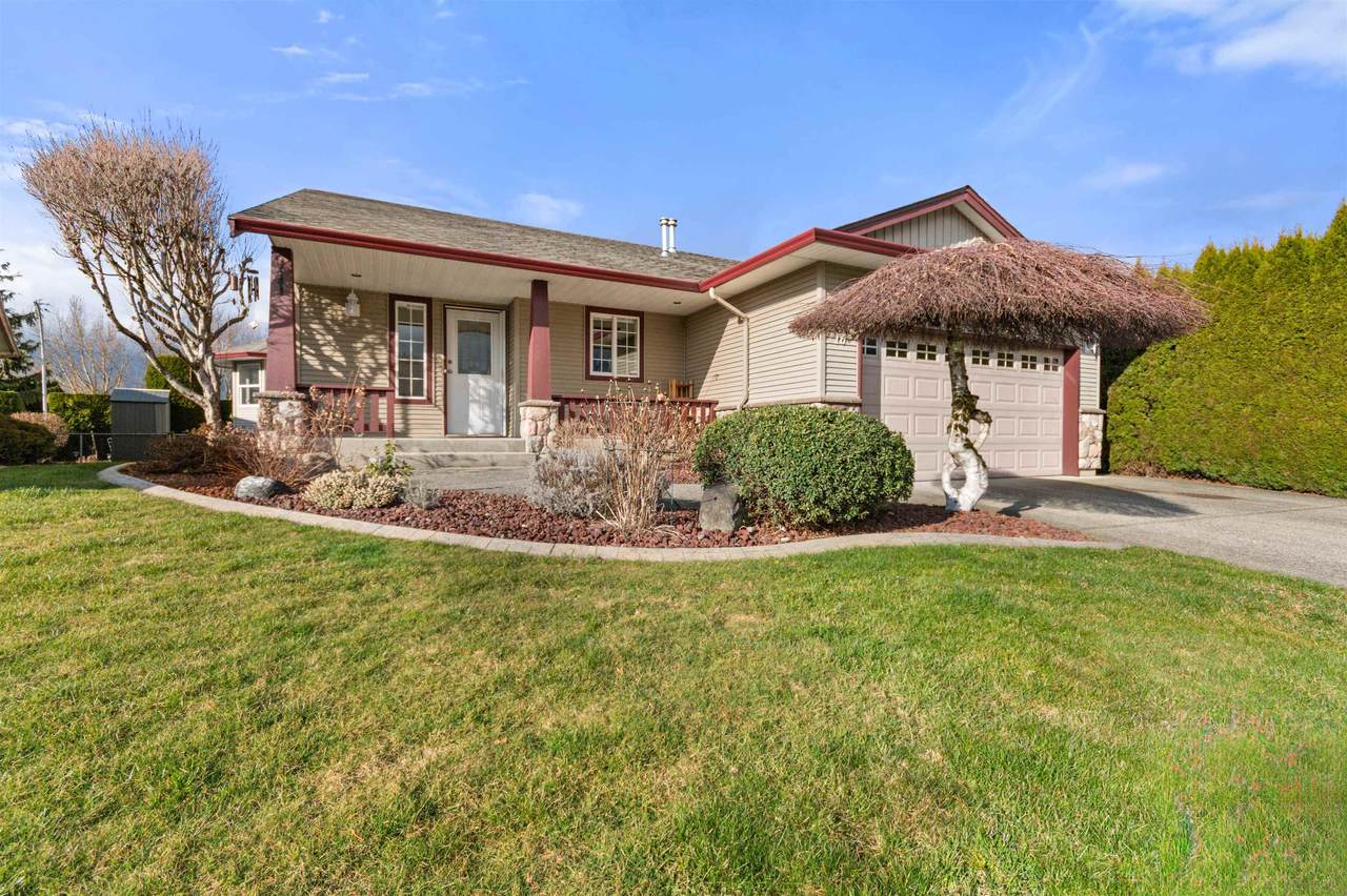 7330 Elm Road - Photo 1