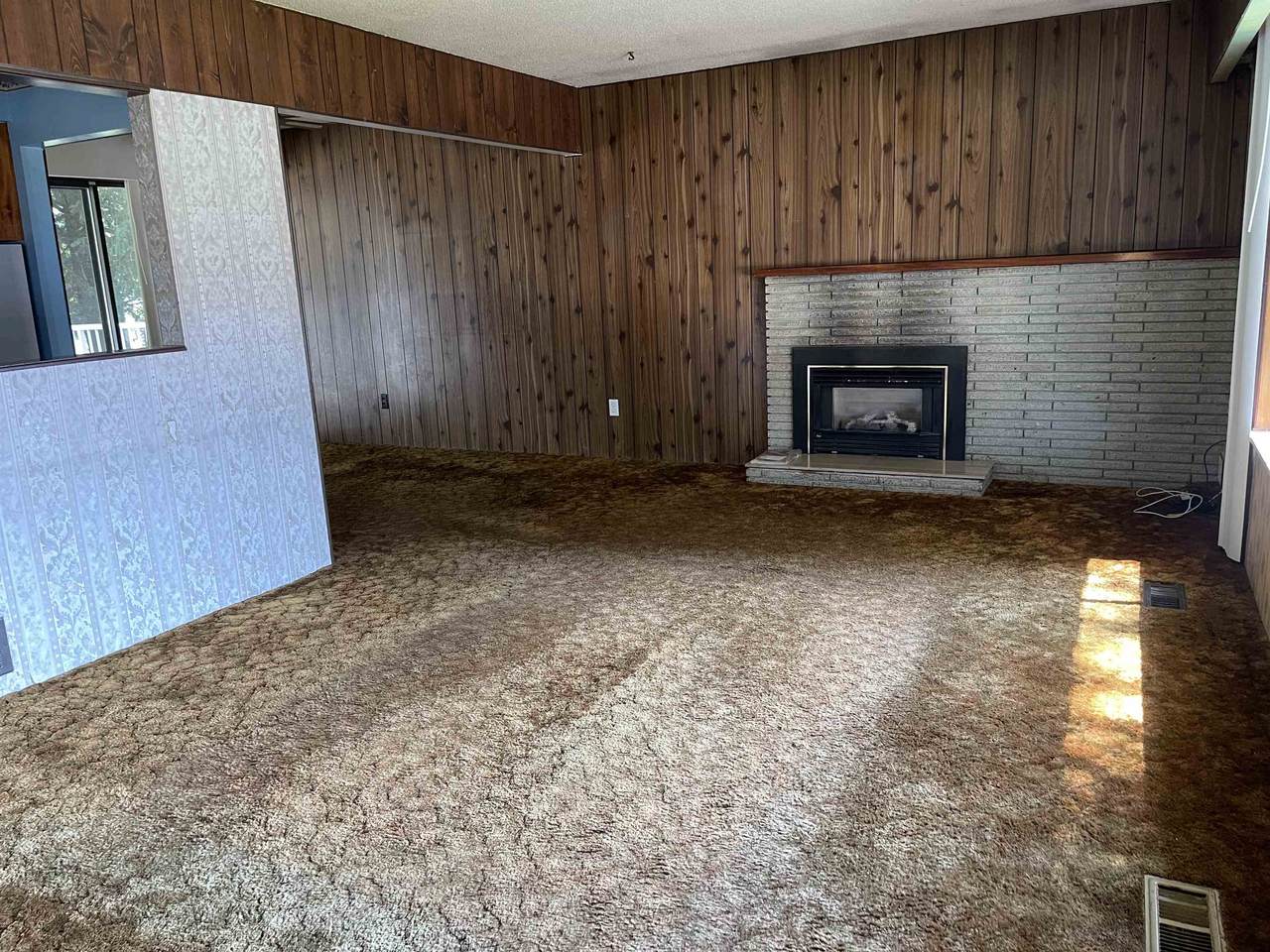2155 Rindall Avenue - Photo 1