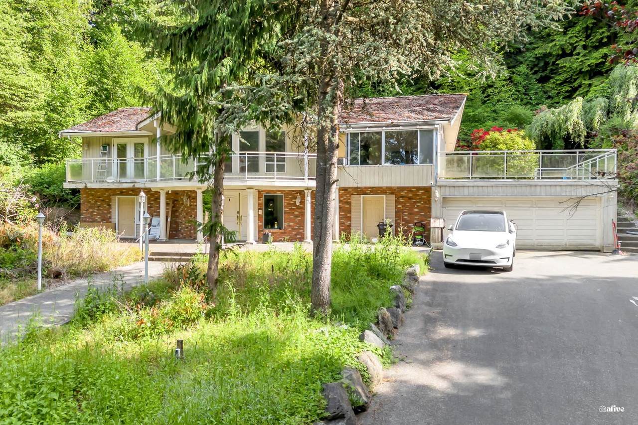 13838 Crescent Road - Photo 1